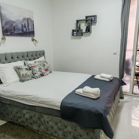 Natalie's Apartment *