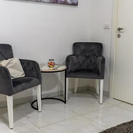 Apartment Natalie's *